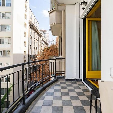 Quiet And Classic Studio With Cismigiu Park View Bucareste Exterior foto